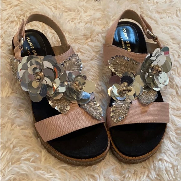 Kurt Geiger | Shoes | Nwot Kurt Geiger London Bumble Flower Sandals | Poshmark